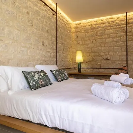 Trifilla - Isulatravel Holiday home